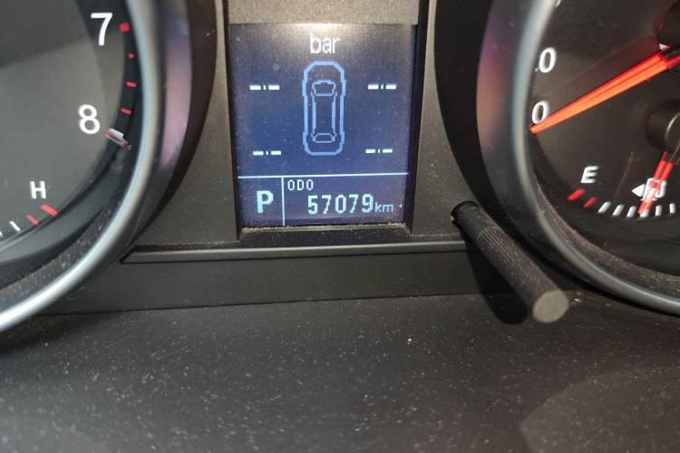 Used Haval H6 2016 Upgraded Model 1.5T Automatic Two-Wheel Drive Elite Version Odometer Close Up