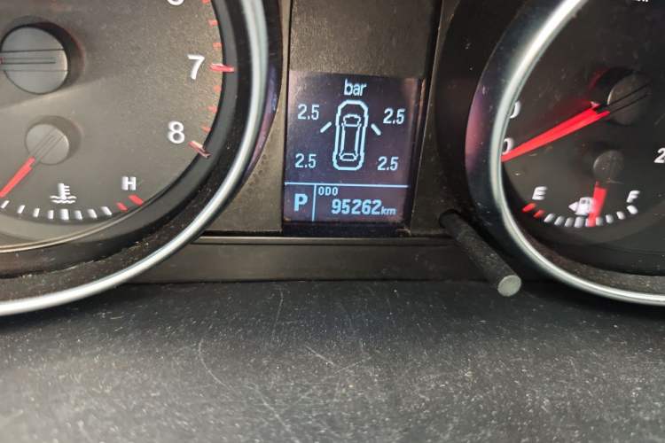 Used Haval H6 2016 Upgraded Model 1.5T Automatic Two-Wheel Drive Elite Version Odometer Close Up