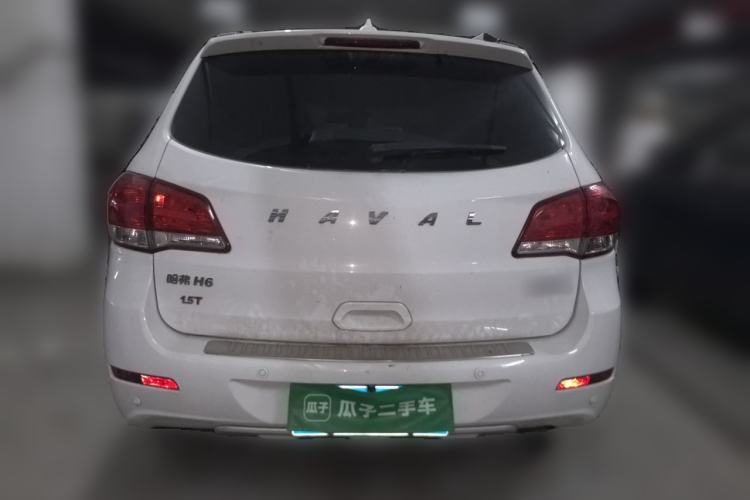 Used Haval H6 2016 Upgraded Model 1.5T Manual Two-Wheel Drive Urban Version Rear