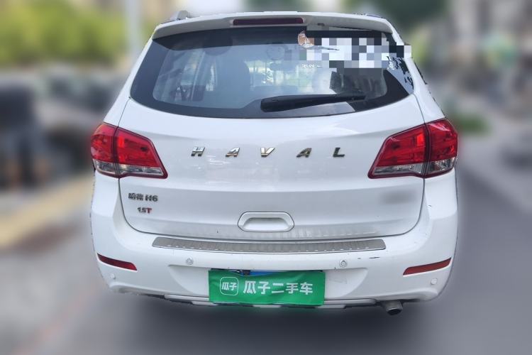 Used Haval H6 2016 Upgraded Model 1.5T Manual Two-Wheel Drive Urban Version Rear
