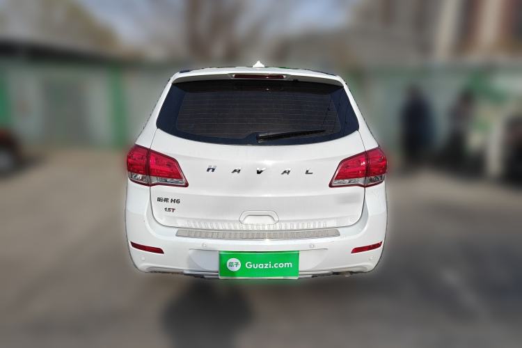 Used Haval H6 2016 Upgraded Model 1.5T Manual Two-Wheel Drive Elite Version Rear
