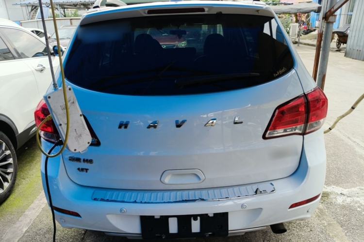 Used Haval H6 2016 Upgraded Model 1.5T Manual Two-Wheel Drive Elite Version Rear
