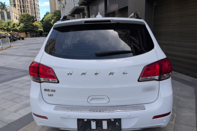 Used Haval H6 2016 Upgraded Model 1.5T Manual Two-Wheel Drive Elite Version Rear