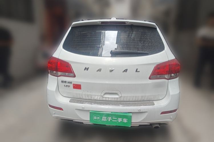 Used Haval H6 2016 Upgraded Model 1.5T Automatic Two-Wheel Drive Elite Version Rear