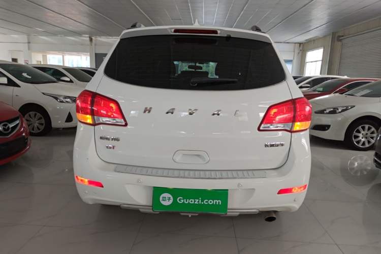 Used Haval H6 2016 Upgraded Model 1.5T Manual Two-Wheel Drive Urban Version Rear