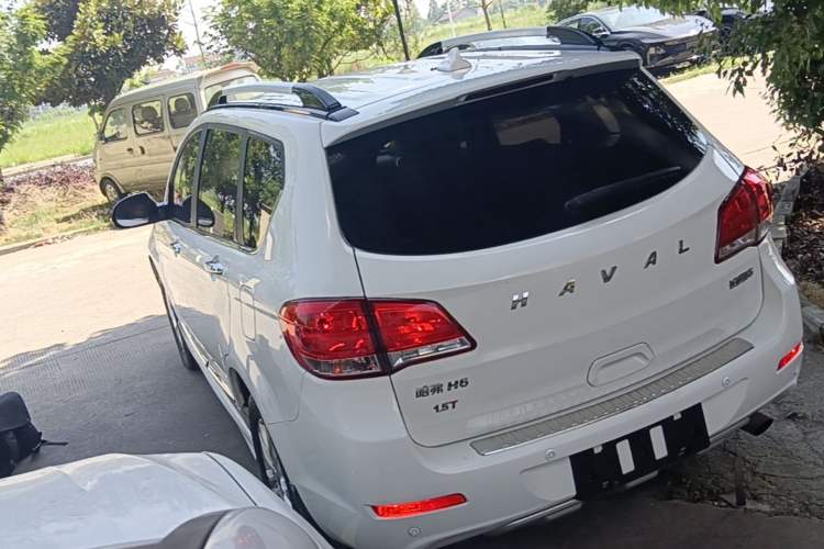 Used Haval H6 2016 Upgraded Model 1.5T Automatic Two-Wheel Drive Elite Version Rear Left 45 Deg