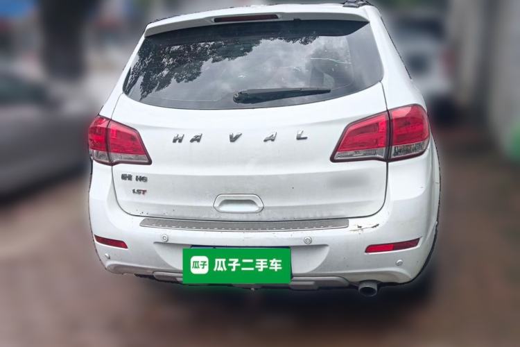Used Haval H6 2016 Upgraded Model 1.5T Manual Two-Wheel Drive Elite Version Rear