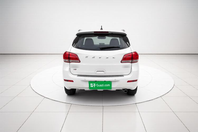 Used Haval H6 2016 Upgraded Model 1.5T Manual Two-Wheel Drive Value Edition Rear