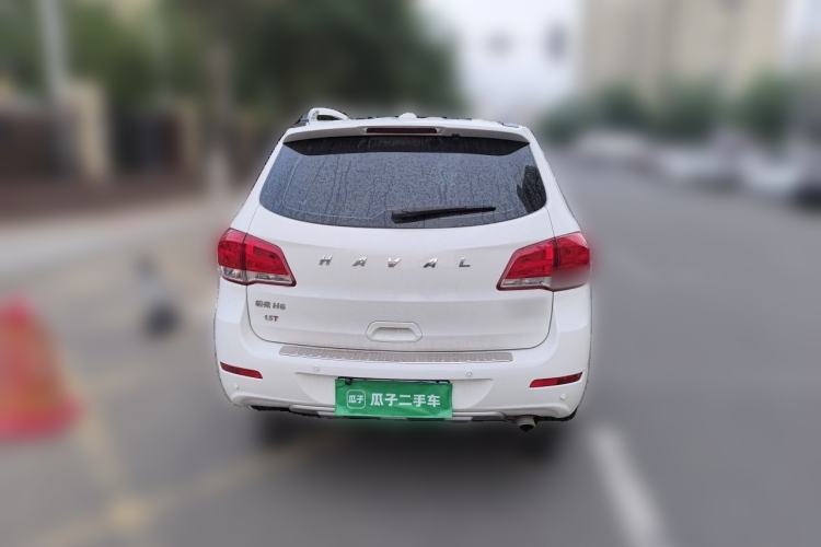Used Haval H6 2016 Upgraded Model 1.5T Automatic Two-Wheel Drive Elite Version Rear