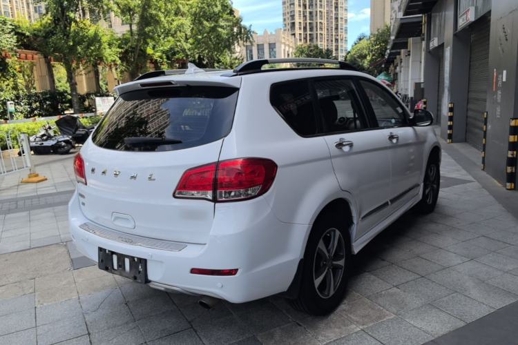 Used Haval H6 2016 Upgraded Model 1.5T Manual Two-Wheel Drive Elite Version Rear Right 45 Deg