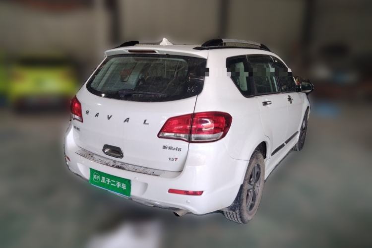 Used Haval H6 2016 Upgraded Model 1.5T Automatic Two-Wheel Drive Elite Version Rear Right 45 Deg