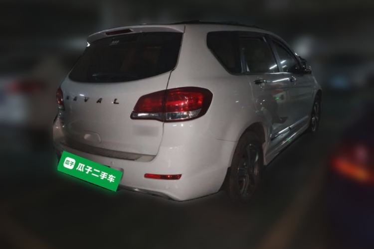 Used Haval H6 2016 Upgraded Model 1.5T Manual Two-Wheel Drive Elite Version Rear Right 45 Deg