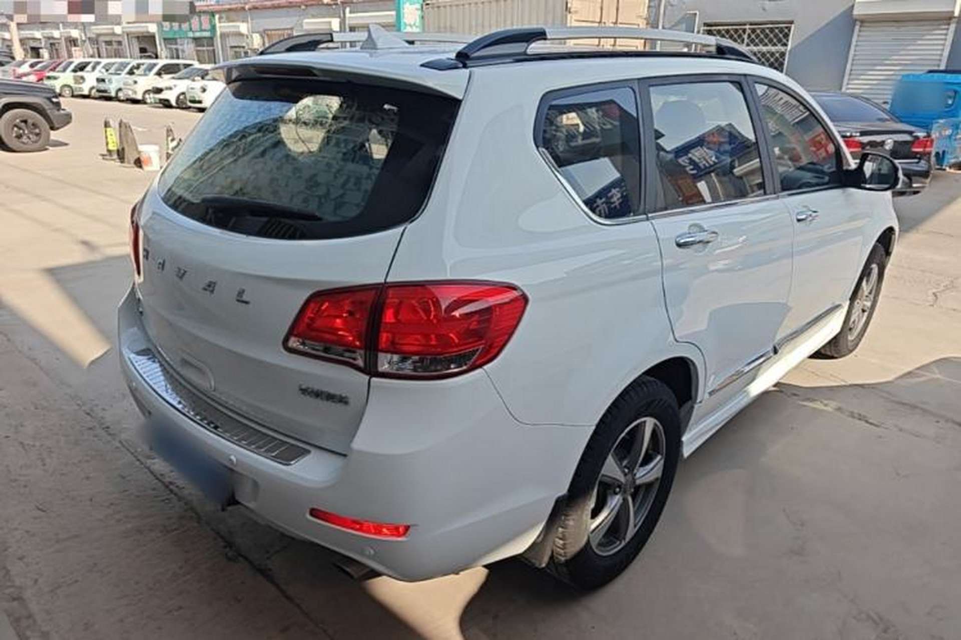 Used Haval H6 2016 Upgraded Model 1.5T Manual Two-Wheel Drive Elite Version Rear Right 45 Deg