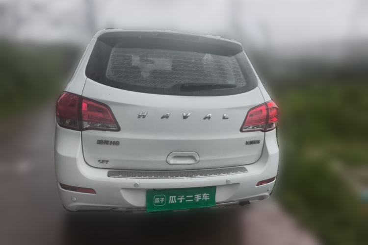 Used Haval H6 2016 Upgraded Model 1.5T Manual Two-Wheel Drive Elite Version Rear