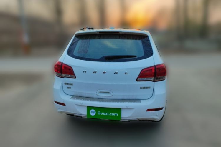 Used Haval H6 2016 Upgraded Model 1.5T Manual Two-Wheel Drive Elite Version Rear