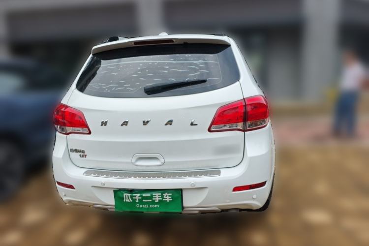 Used Haval H6 2016 Upgraded Model 1.5T Manual Two-Wheel Drive Elite Version Rear