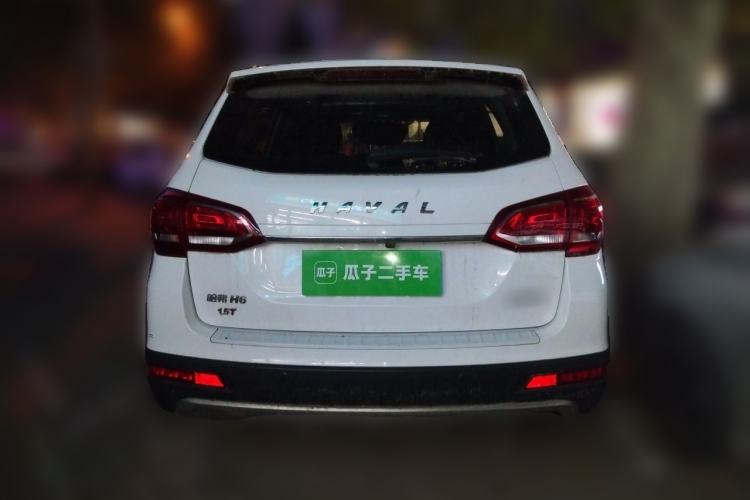 Used Haval H6 2016 Upgraded Model 1.5T Automatic Two-Wheel Drive Elite Version Rear