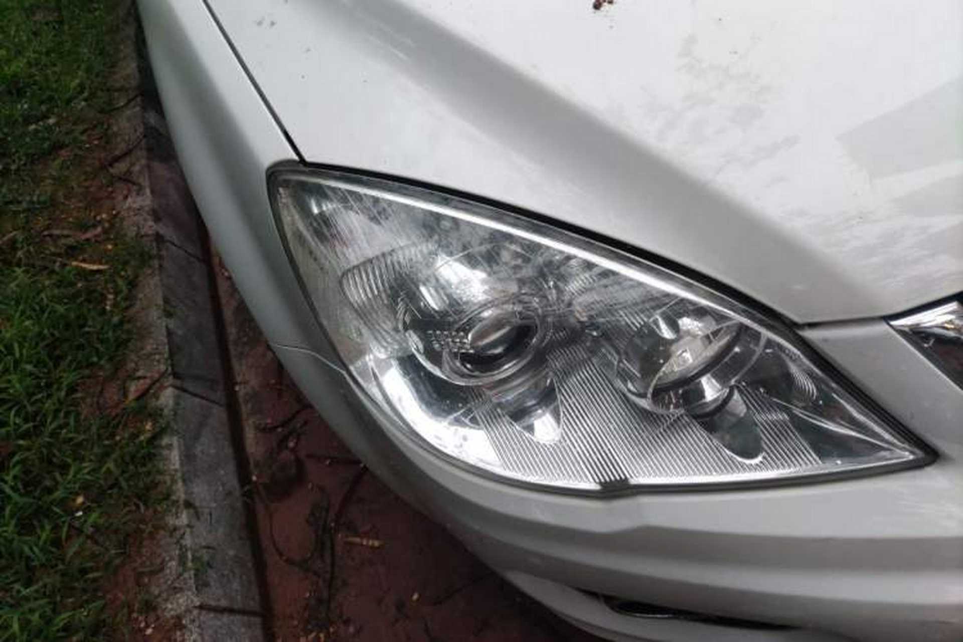 Used Haval H6 2016 Upgraded Model 1.5T Manual Two-Wheel Drive Elite Version Right Front Headlight