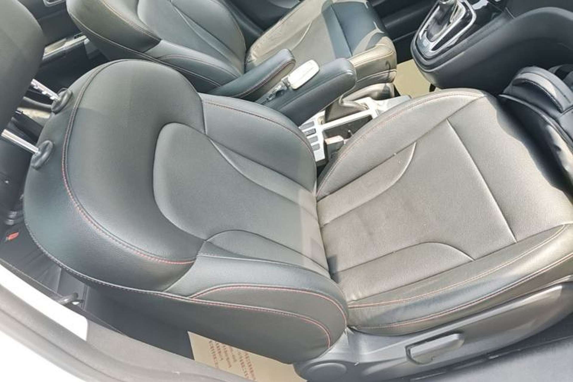 Used Haval H6 2016 Upgraded Model 1.5T Automatic Two-Wheel Drive Elite Version Right Front Seat