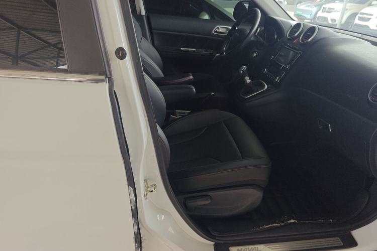 Used Haval H6 2016 Upgraded Model 1.5T Manual Two-Wheel Drive Urban Version Right Front Seat