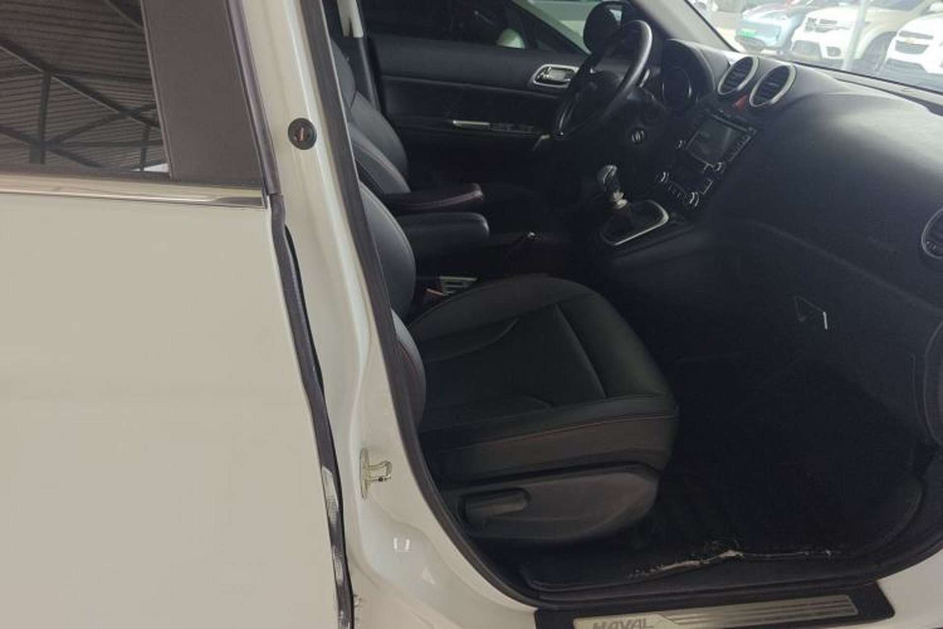Used Haval H6 2016 Upgraded Model 1.5T Manual Two-Wheel Drive Urban Version Right Front Seat