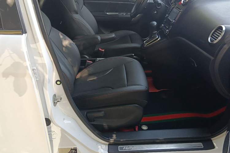Used Haval H6 2016 Upgraded Model 1.5T Automatic Two-Wheel Drive Elite Version Right Front Seat
