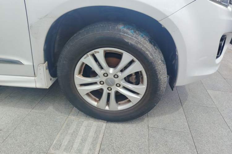 Used Haval H6 2016 Upgraded Model 1.5T Manual Two-Wheel Drive Elite Version Right Front Wheel Hub