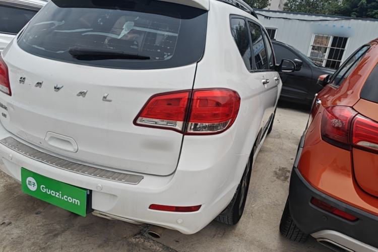 Used Haval H6 2016 Upgraded Model 1.5T Manual Two-Wheel Drive Urban Version Right Rear Taillight