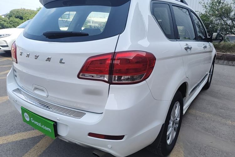 Used Haval H6 2016 Upgraded Model 1.5T Automatic Two-Wheel Drive Elite Version Right Rear Taillight