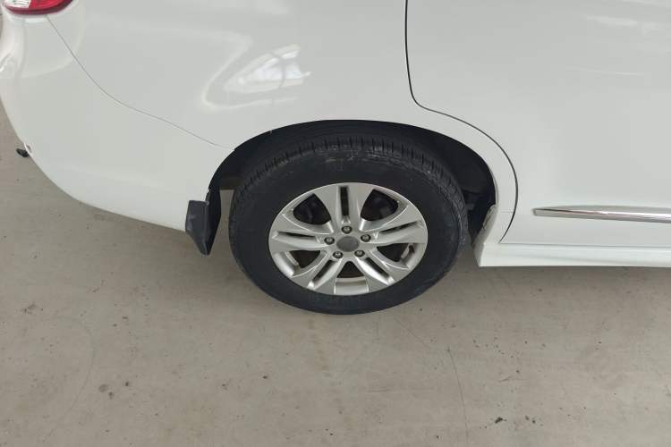 Used Haval H6 2016 Upgraded Model 1.5T Manual Two-Wheel Drive Urban Version Right Rear Wheel Hub