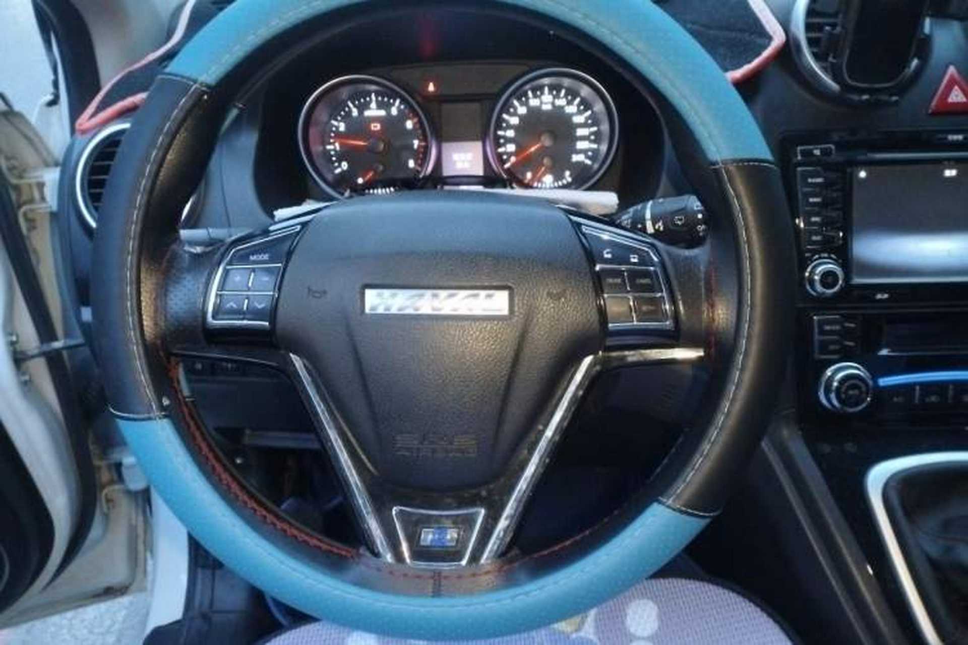 Used Haval H6 2016 Upgraded Model 1.5T Manual Two-Wheel Drive Elite Version Steering Wheel