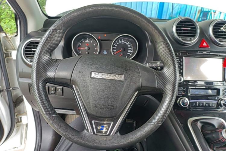 Used Haval H6 2016 Upgraded Model 1.5T Manual Two-Wheel Drive Urban Version Steering Wheel