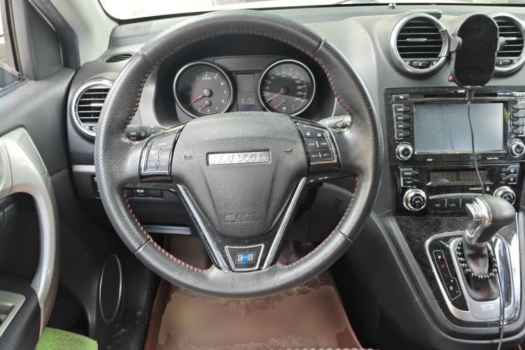 Used Haval H6 2016 Upgraded Model 1.5T Automatic Two-Wheel Drive Elite Version Steering Wheel
