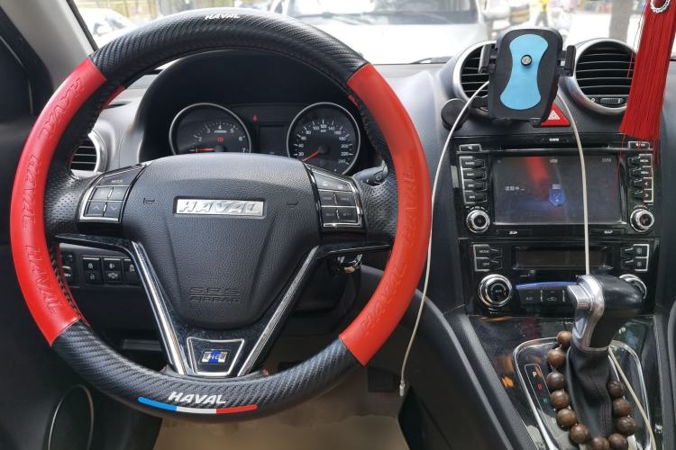 Used Haval H6 2016 Upgraded Model 1.5T Automatic Two-Wheel Drive Elite Version Steering Wheel