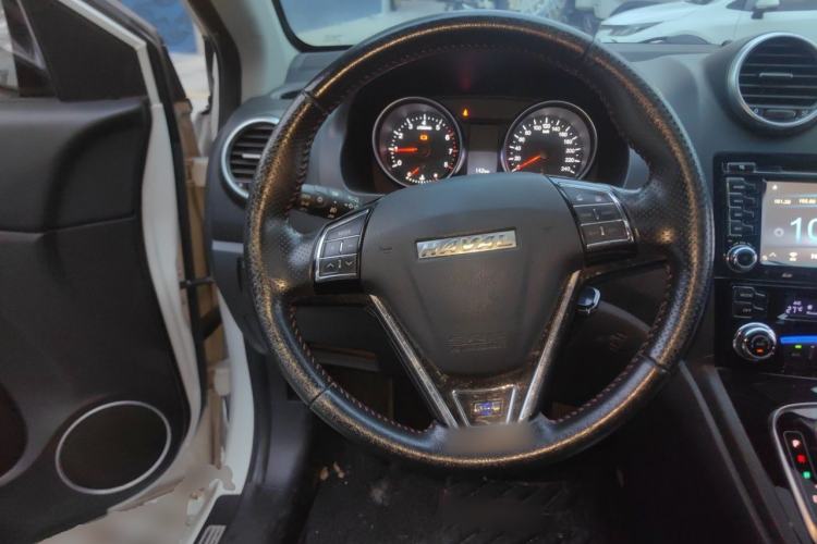 Used Haval H6 2016 Upgraded Model 1.5T Automatic Two-Wheel Drive Elite Version Steering Wheel