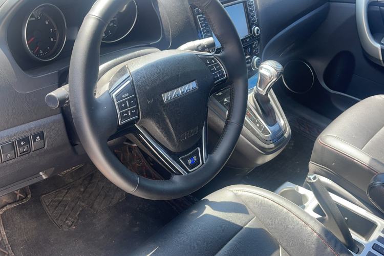 Used Haval H6 2016 Upgraded Model 1.5T Automatic Two-Wheel Drive Elite Version Steering Wheel