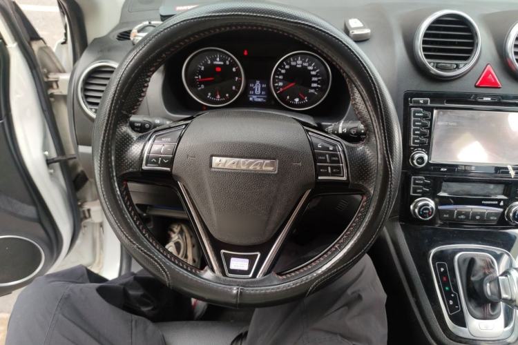Used Haval H6 2016 Upgraded Model 1.5T Automatic Two-Wheel Drive Elite Version Steering Wheel