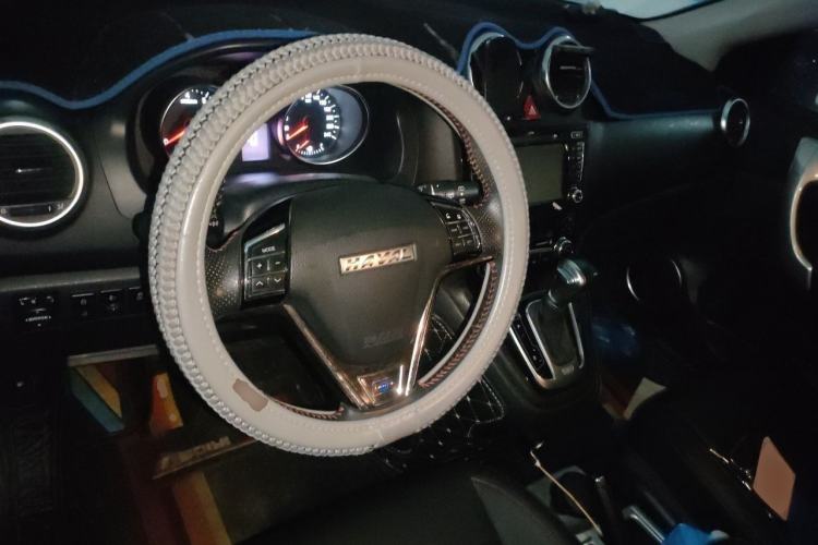 Used Haval H6 2016 Upgraded Model 1.5T Automatic Two-Wheel Drive Elite Version Steering Wheel