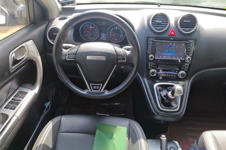 Used Haval H6 2016 Upgraded Model 1.5T Manual Two-Wheel Drive Elite Version Steering Wheel