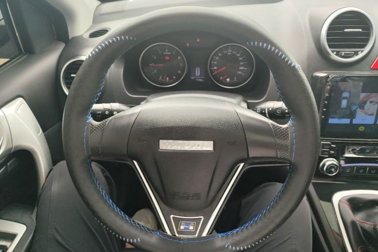 Used Haval H6 2016 Upgraded Model 1.5T Manual Two-Wheel Drive Urban Version Steering Wheel