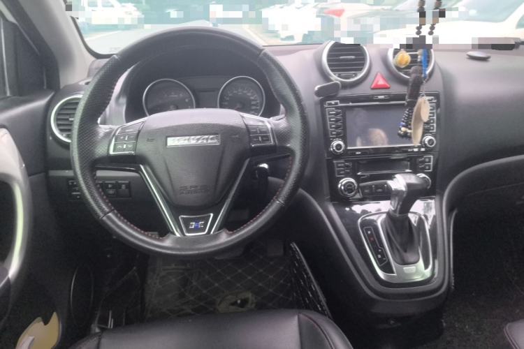 Used Haval H6 2016 Upgraded Model 1.5T Automatic Two-Wheel Drive Elite Version Steering Wheel