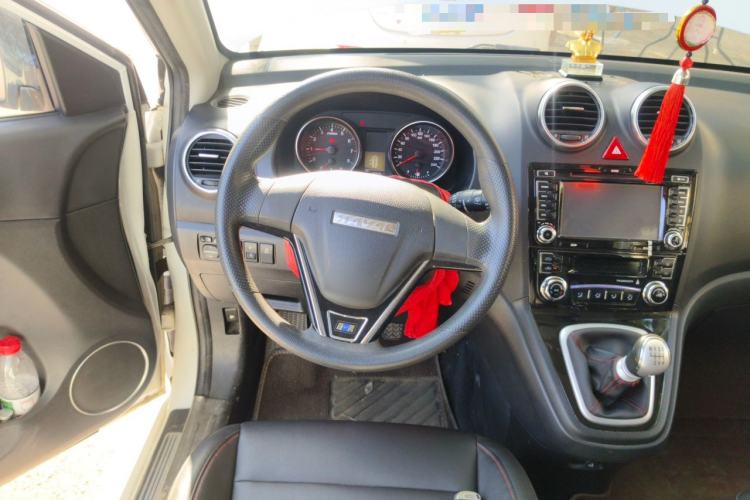 Used Haval H6 2016 Upgraded Model 1.5T Manual Two-Wheel Drive Urban Version Steering Wheel