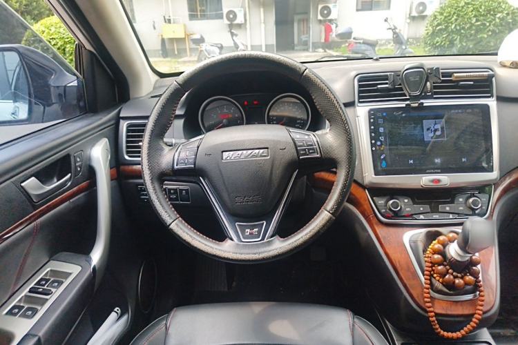 Used Haval H6 2016 Upgraded Model 1.5T Manual Two-Wheel Drive Prestige Version Steering Wheel