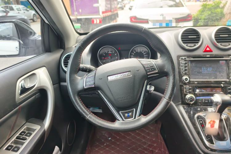 Used Haval H6 2016 Upgraded Model 1.5T Automatic Two-Wheel Drive Elite Version Steering Wheel