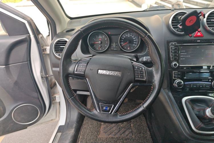 Used Haval H6 2016 Upgraded Model 1.5T Manual Two-Wheel Drive Elite Version Steering Wheel