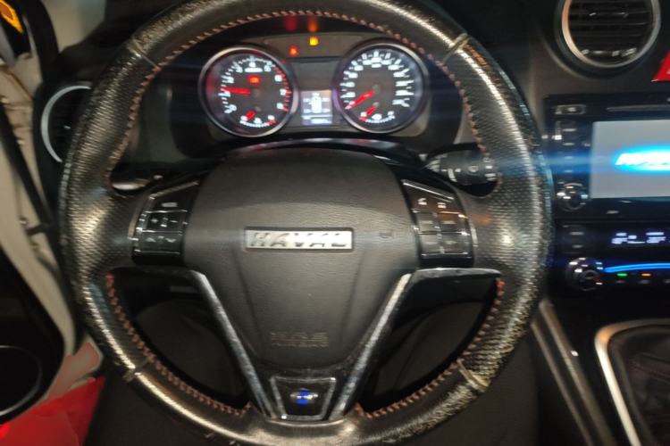 Used Haval H6 2016 Upgraded Model 1.5T Manual Two-Wheel Drive Elite Version Steering Wheel