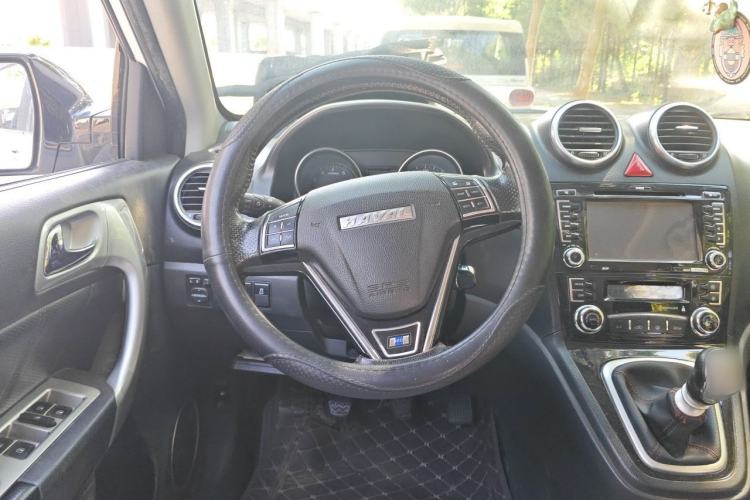 Used Haval H6 2016 Upgraded Model 1.5T Manual Two-Wheel Drive Elite Version Steering Wheel