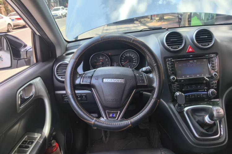 Used Haval H6 2016 Upgraded Model 1.5T Manual Two-Wheel Drive Elite Version Steering Wheel