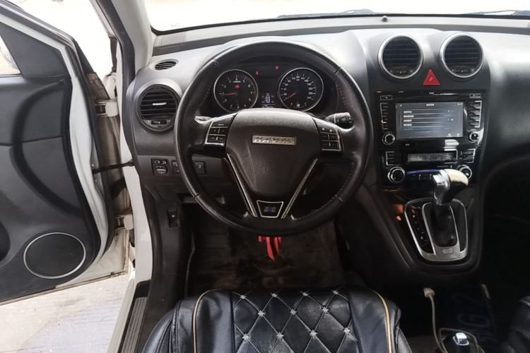 Used Haval H6 2016 Upgraded Model 1.5T Automatic Two-Wheel Drive Elite Version Steering Wheel