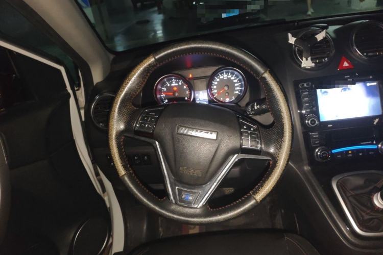 Used Haval H6 2016 Upgraded Model 1.5T Manual Two-Wheel Drive Elite Version Steering Wheel